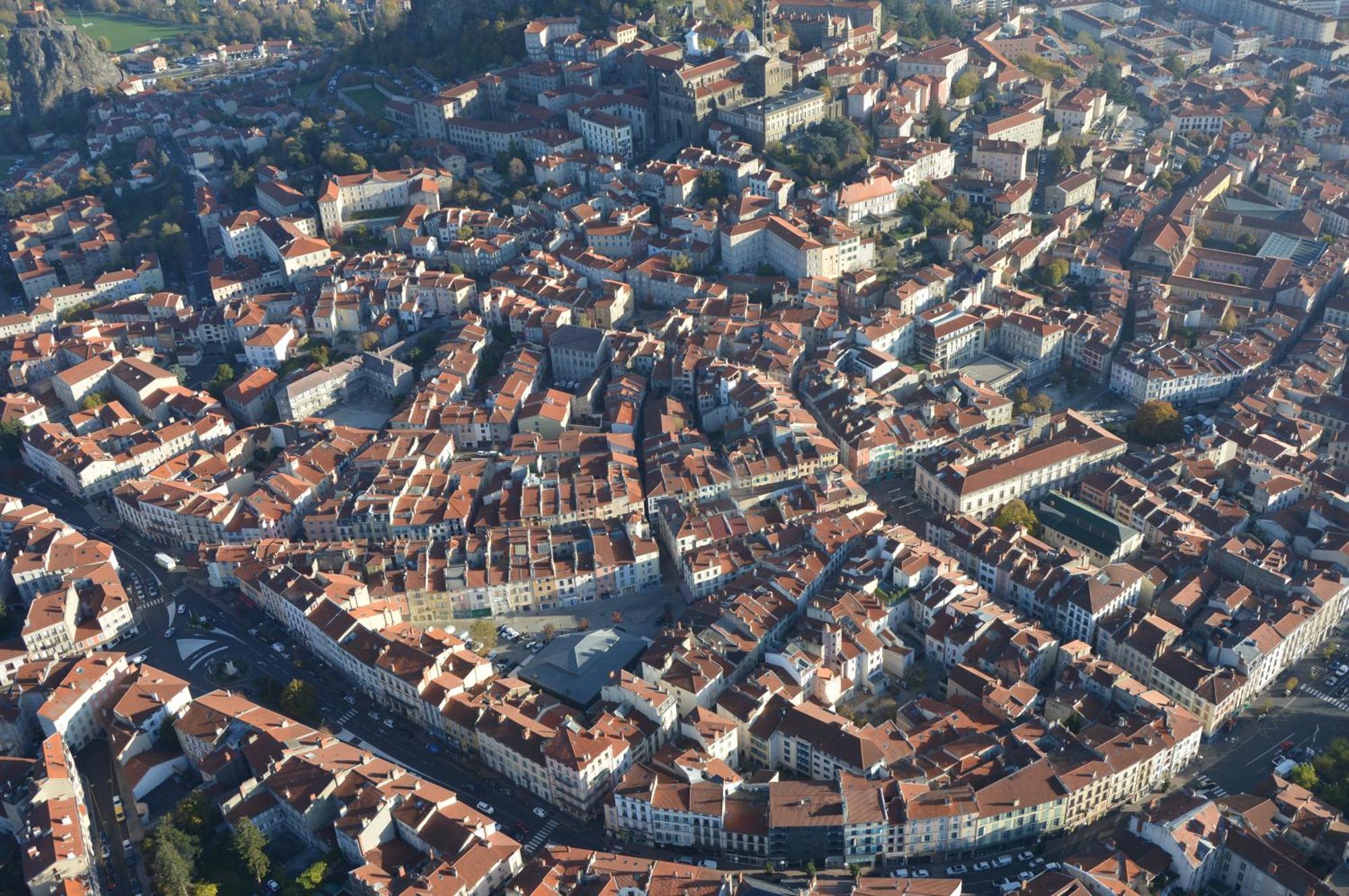 Апартаменти Logis Du Cagaire Le Puy-en-Velay Екстер'єр фото